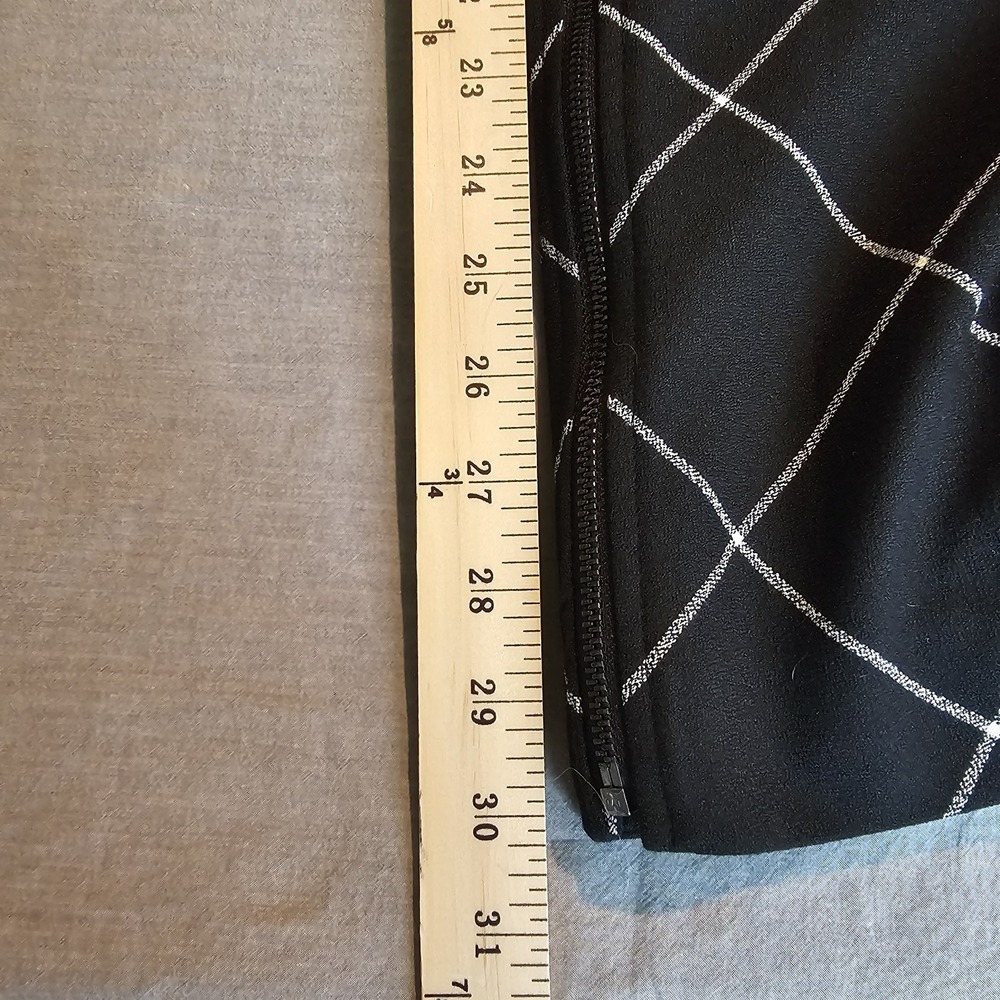 NWT Lane Bryant Peplum Zip Front Jacket Window Pane Black White Career Office 28 - Picture 8 of 9